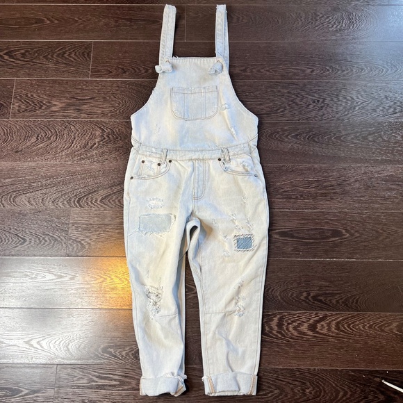 Trendy Stone Washed Overalls With Open Sides - Picture 2 of 6 Trendy Stone Wash - Picture 3 of 6